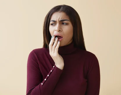 Three Unhealthy Habits That Can Damage Our Oral Health 